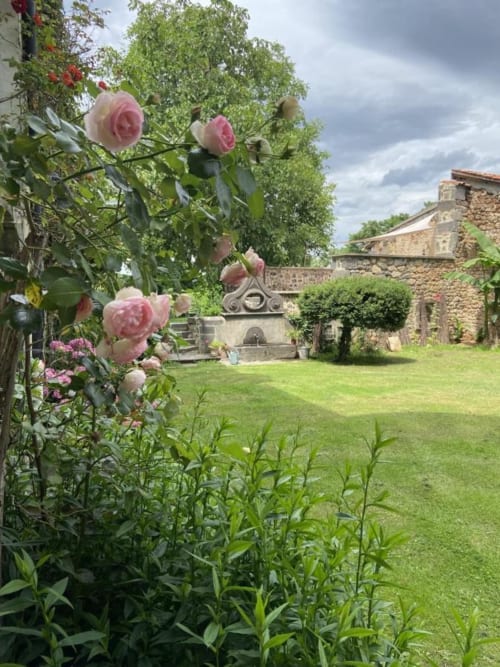 Jardins communs - Gites Le Vieux Vinzelles-Gites -Auvergne - Puy-Dome