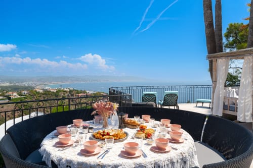 #cannesfrancevillas
#luxuryvillarental #luxuryvillarentals
#luxuryvillas
#luxuryvillafrenchriviera
#frenchrivieravilla
#frenchrivieravillacouk