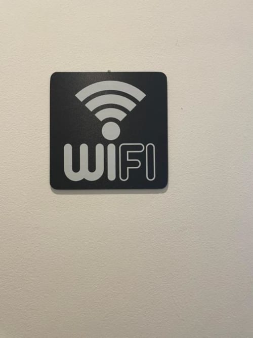 WiFi symbol sign at Catalogna10 Rooms e Loft hotel in Alghero