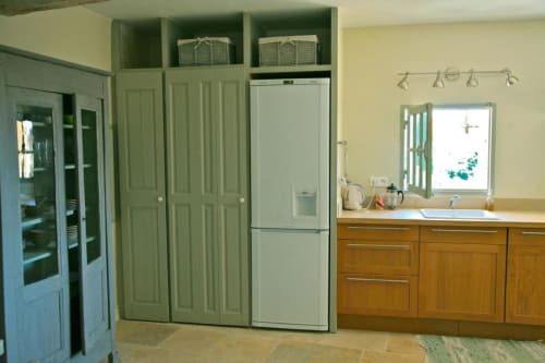 Apartment at Ancienne Maison Des Gardes kitchen