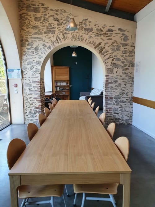 gite les arches groupe de groupe beauvallon saint andéol le château rhône lyon campagne famille amis séminaire tables