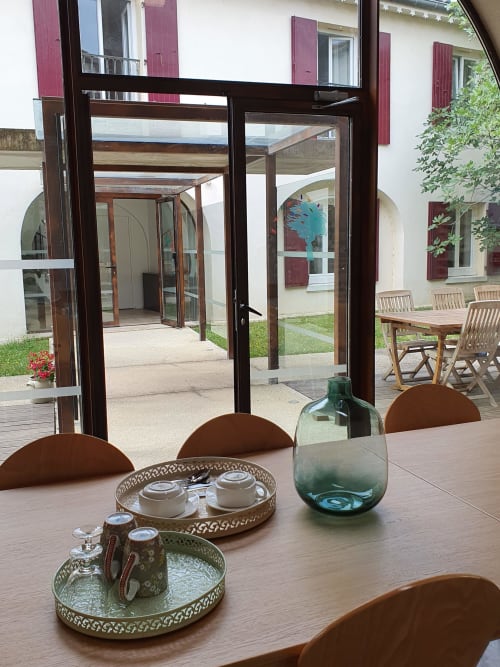 gite les arches groupe de groupe beauvallon saint andéol le château rhône lyon campagne famille amis séminaire