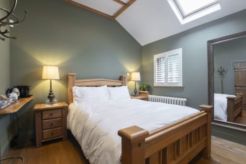Stable Lodge B&B in Cheltenham | King Sized Bed (Room 3)