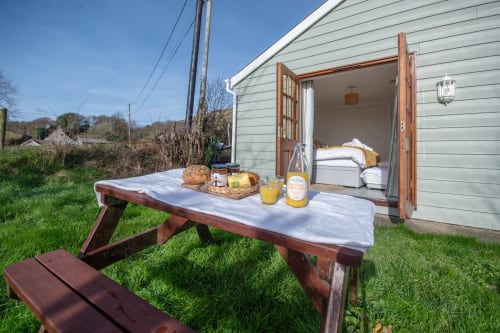 Exterior View in Valley View Room at 2 Ailwood Farm Holidays, Dorset, Jurassic Coast, Walking, Cycling, Climbing