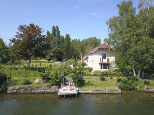 cottage, countryside, Normandy, Impressionism, waterside, banks of the Seine, the Seine, calm, silence, garden, 100 km from Paris, Giverny, Rouen, Val de Reuil, Louviers, Eure, Les Andelys, Claude Monet, Impressionists, eco-friendly, intimacy, romantic getaway, couples' getaway, rejuvenation, Le Vaudreuil, Tournedos-sur-Seine, Porte de Seine, Nature, France, Design, vintage, decoration, comfort, high-end, luxury, pleasure, cycling along the Seine, Seine à vélo, cycling, business stays, bed and breakfast, guest house, charming cottage, fishing, hiking, golf, romantic getaway, Nature, hidden gem, wonderful, exceptional, fabulous, 5 stars, BBQ, view on the river, pets friendly, Tournedos sur Seine, Porte de Seine, Eure, Normandy, France, Seine Valley