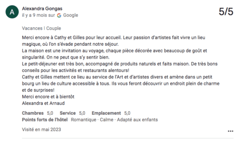 Avis 5 étoiles Google d'Alexandra Gongas pour le gîte Domaine de l'Ocrerie à Pourrain, louant l'hospitalité et le charme