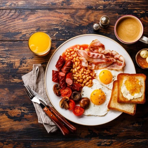 Breakfast with JJs Lodges