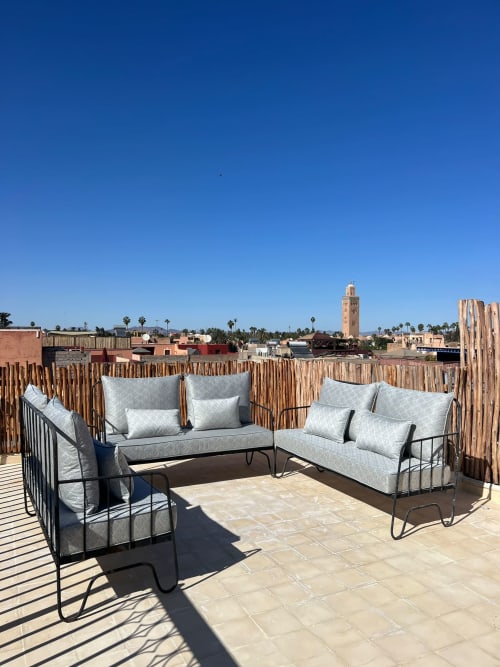 Salon d'été avec vue sur la Koutoubia et l'Atlas