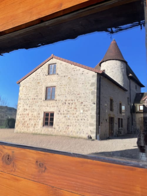 chambre d'hôtes de charme, château, brionnais, charolais, table d'hôtes, piscine, espace bien-être, calme, repos, détente, patrimoine historique, jardin zen, hôtel, tourisme, sud-brionnais, voitures anciennes, randonnées, La Clayette, Varennes-sous-Dun, 