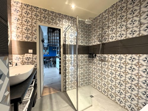 Domaine Chapelle La Chapelle la Reine Fontainebleau Ile de France Seine et marne Paris lieux séminaires au vert salle de bain chambre d'hôte atelier 