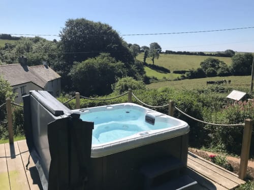 Private Hot Tub Clotted Cream Cottage Rural Retreat family pet friendly holiday let couples retreat Devon hideaway