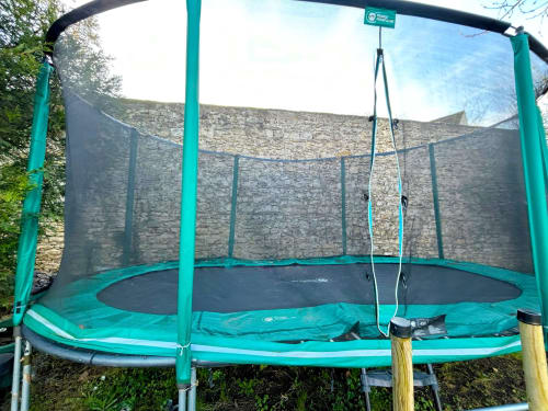 Domaine Chapelle La Chapelle la Reine Fontainebleau Ile de France Paris lieux séminaires au vert séjour trampoline