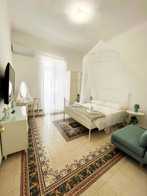 camere spaziose, vicino spiaggia, balcone, netflix