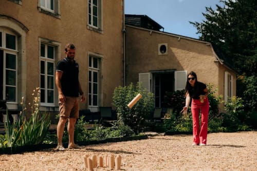 Outdoor games with friends in the countryside