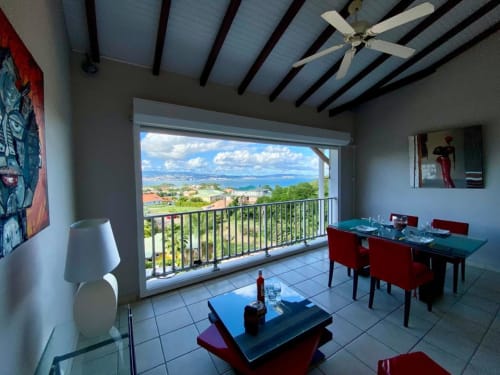 terrasse avec vue incroyable, appartement bougainvillier martinique