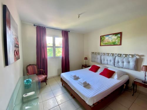 chambre climatisée, appartement bougainvillier martinique