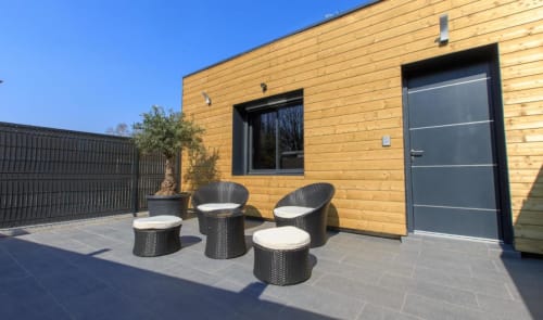 chambre privative pour une nuitée ou quelques heures avec une terrasse privative