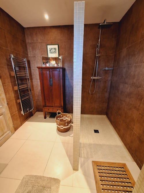 Villa Marco-all day sun at this happy villa with heated pool-le castellet- heated swiming pool-holiday rental-var-holiday home- location saisonniere-8 people-pool house