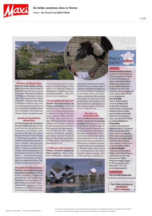 Maxi magazine article about Vienne travel featuring Clos des Moulins in Poitiers with tourism recommendations
