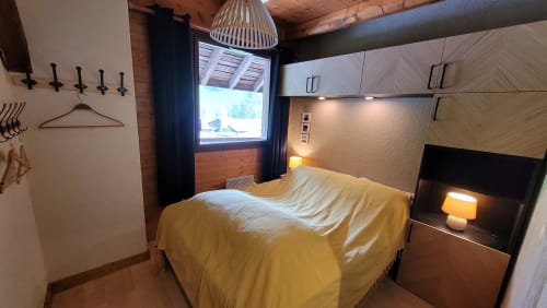 Chambre double cosy avec un lit de 140cm 