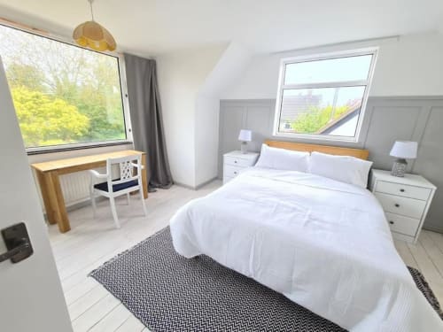 Deluxe Bedroom at Rose Vill Homes
