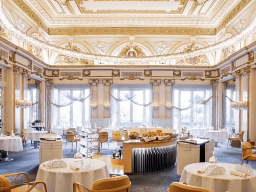 Sterne-Restauranttisch in Monaco, empfohlen von den Gastgebern des Loup Castel – Genuss und mediterrane Eleganz vereint
