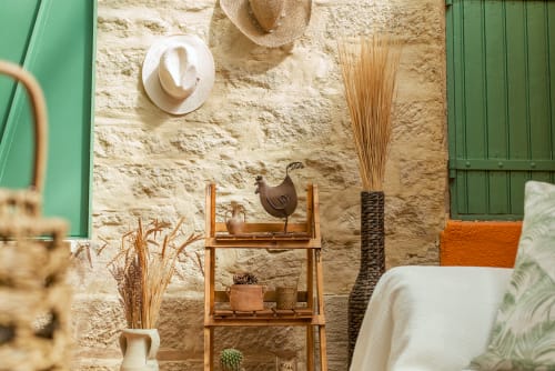 mur décoré du mas des olivades