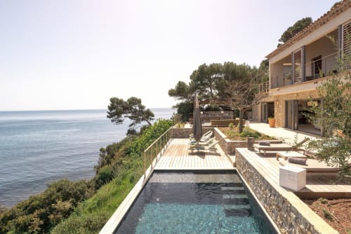 Les Falaises de Fabrégas-la seyne sur mer-Fabrégas- foret de Janas-luxe-JC Conciergerie-piscine chauffée -jacuzzi-vue mer-acces plage-location luxe-location vacances-location saisonniere-14 personnes