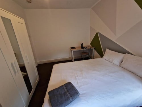 Stylish double room in London