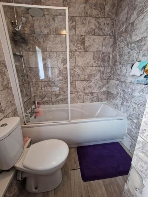 Use of the bath tub 