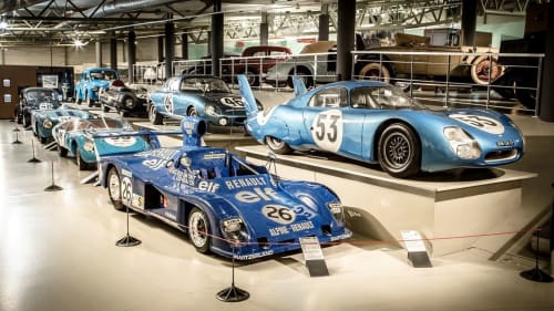 Musée des 24 heures du Mans que l'on peut visiter au départ du Domaine des Thomins Maison d'hôte Cisai Saint-Aubin Hôtel Gacé