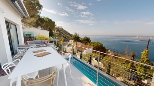 Terrasse, vue mer, repas