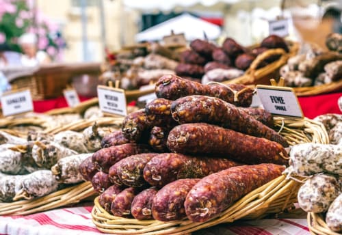 Nyons market near Villa Bellevue