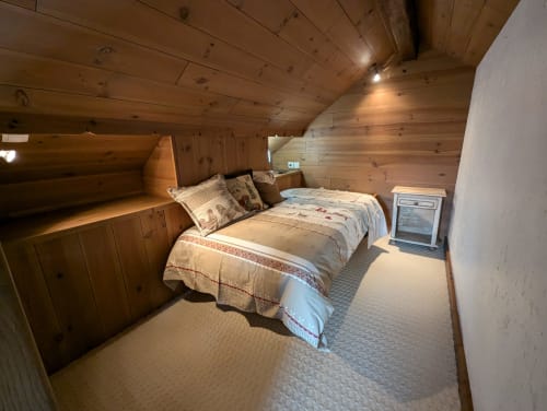 chambre mezzanine bois