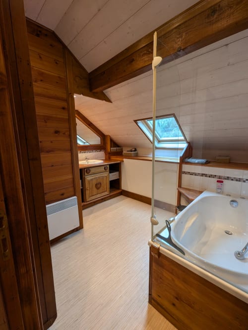 salle de bain déco chalet 