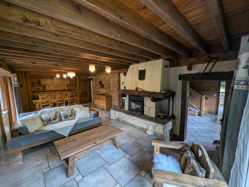 salon déco vieux bois montagne