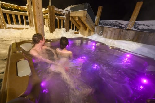 Chalet le Perchoir, Vue montagne, le perchoir, Jacuzzi d'extérieur avec vues
