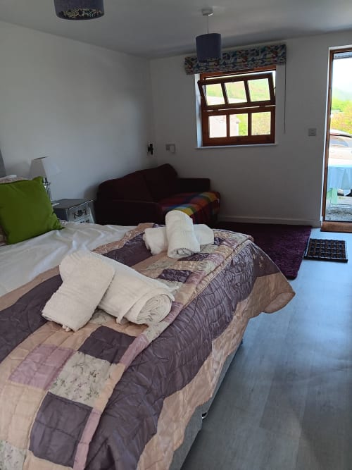 Interior View in Hill View Studio at 2 Ailwood Farm Holidays, Dorset, Jurassic Coast, Walking, Cycling, Climbing
