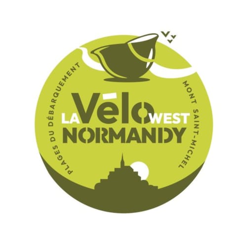Insigne de la route cycliste La Vélo West Normandy pour l'hébergement en chambres d'hôtes à Pontorson