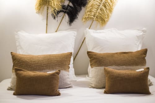 Chambre tout confort, location maison sud Aveyron, avec piscine privative, spa, en pleine campagne aveyronnaise