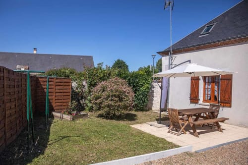 Jardin maison des Ours à Chémery