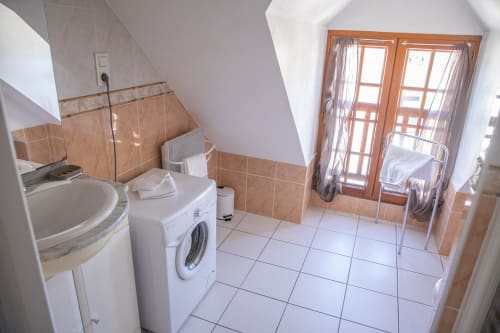 Salle d'eau maison des Singes à Chémery
