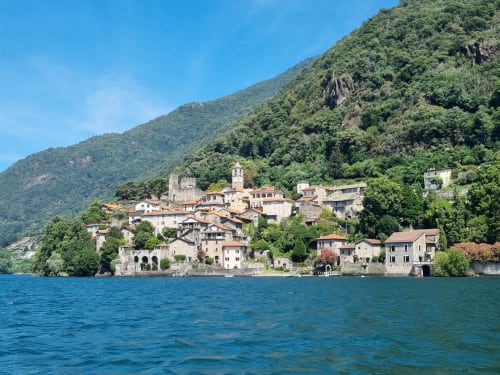 Things to do near Villa Vista Lago | Corenno Plinio | History |  Villa Vista Lago | Villa Lake View | Lake Apartment Rental | B&B | Hotel | Sightseeing Italian style | Medieval village