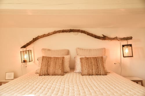 5 bedrooms, king size beds, 180 bed, decoration, flea market, headboard, cushions, pillows, nightstand, provence, var, cozy room, nature room