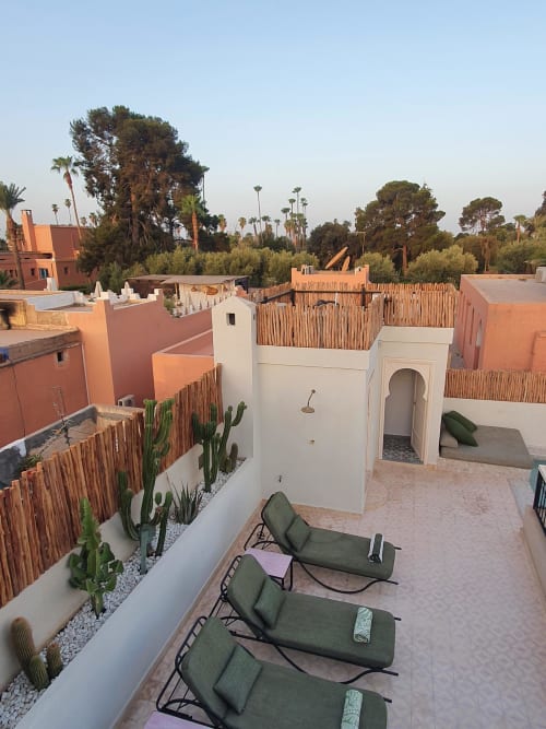 Vue de la grande terrasse d'un Riad privatisé