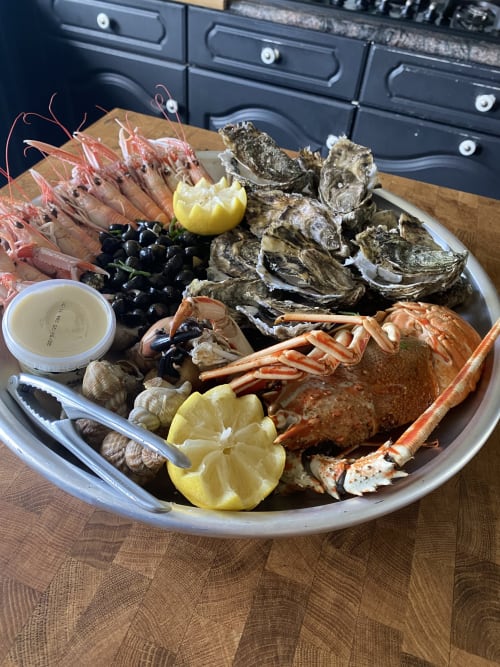 Réservation possible de plateaux de fruits de mer en même temps que votre réservation de chambre