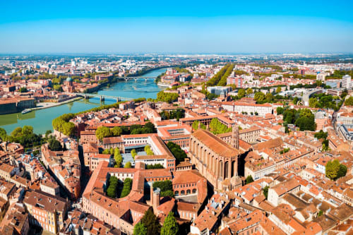 The pink city of Toulouse, just an hour away by car or train