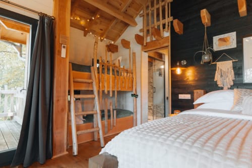 Bunk Beds in the Treehouse | Unusual Family Holidays in France