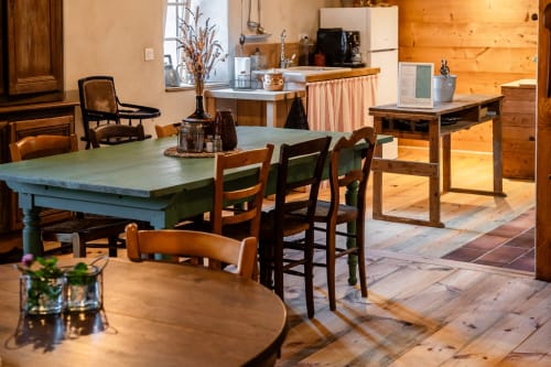 récupération séjour meubles anciens plancher bois