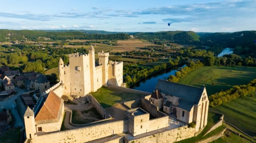 Beynac Castle overlooking the Dordogne River valley near Domaine De Campagnac in Carsac-Aillac, France
